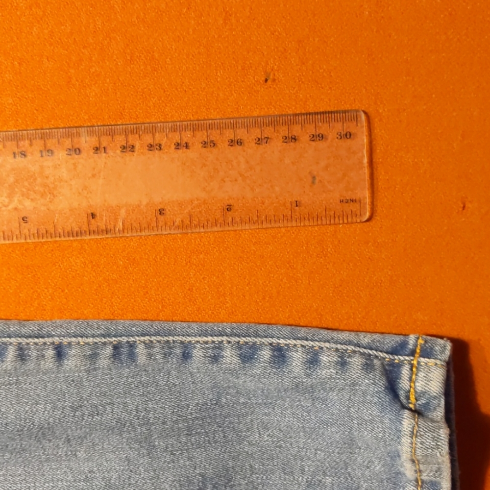 Jeans - Picture 8 of 12